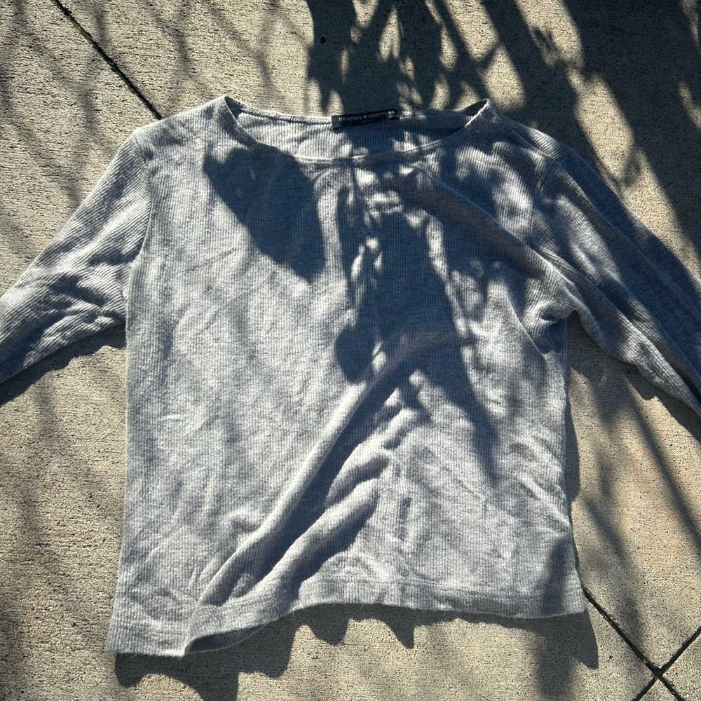 Brandy Melville Light Gray Crew Neck Sweater